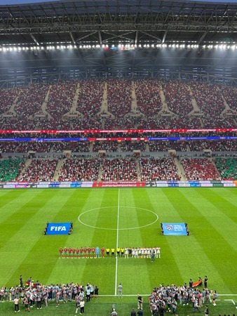 UEFA Champions League 焦点战：Barcelona 迎战 Newcastle United