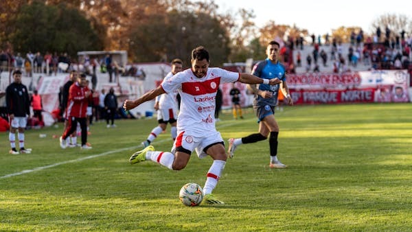 中国男篮迎来关键战役，冲击国际赛场新突破