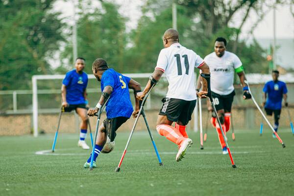 国际拳击联合会世界冠军争霸赛，火爆上演